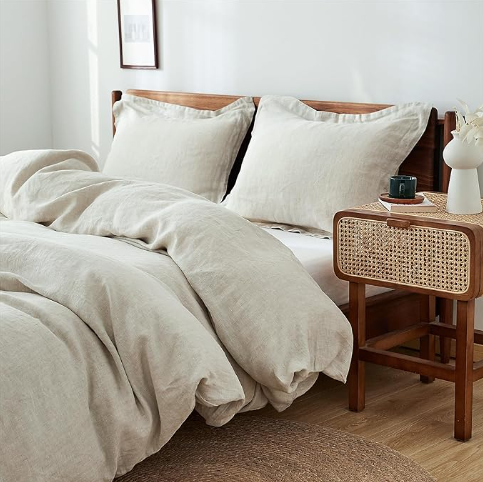 The Linen Duvet Cover That Makes Your Bed Look Like a Hotel duvetfeatured